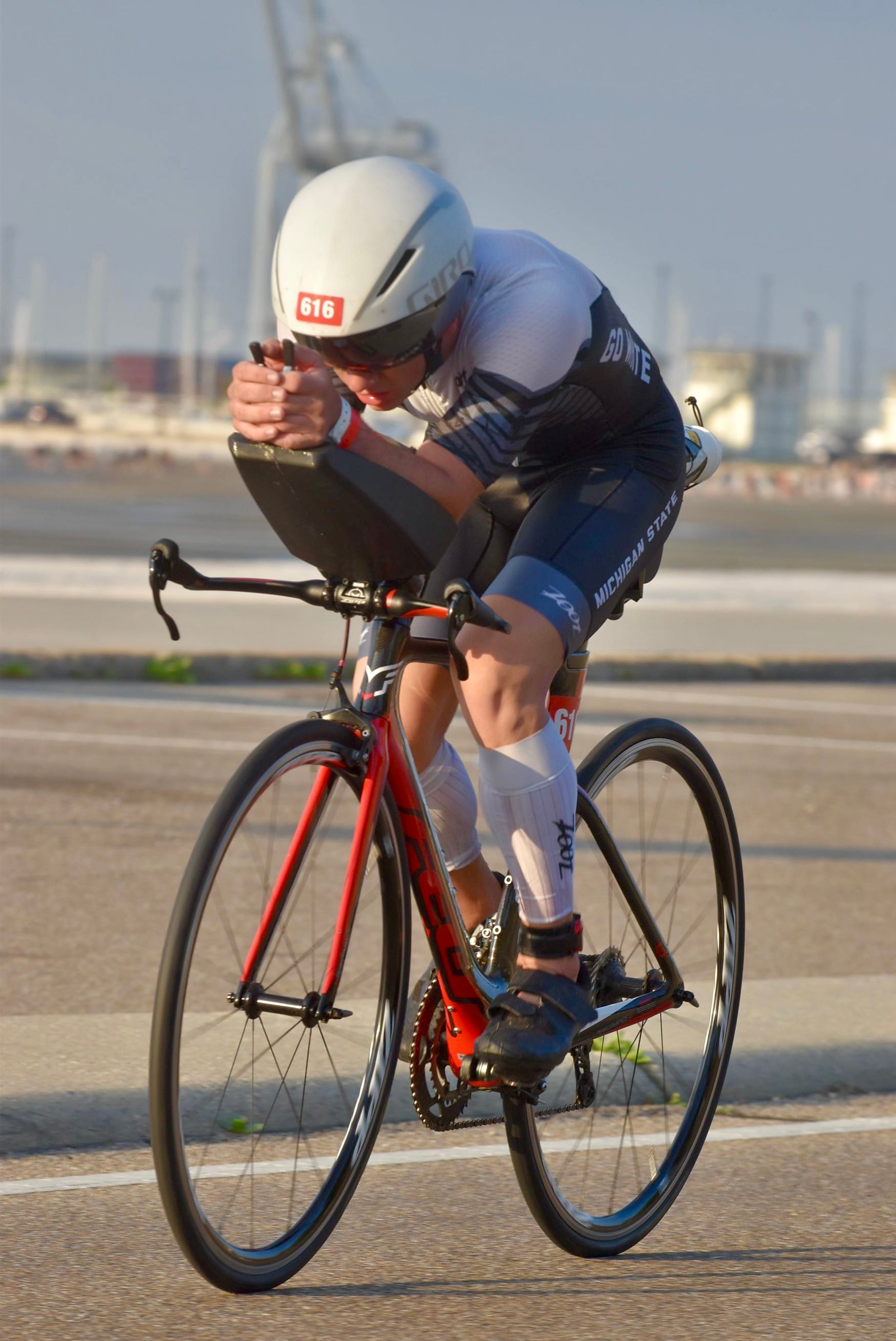 Aero Cockpit System – Integrated TT & Triathlon Handlebar