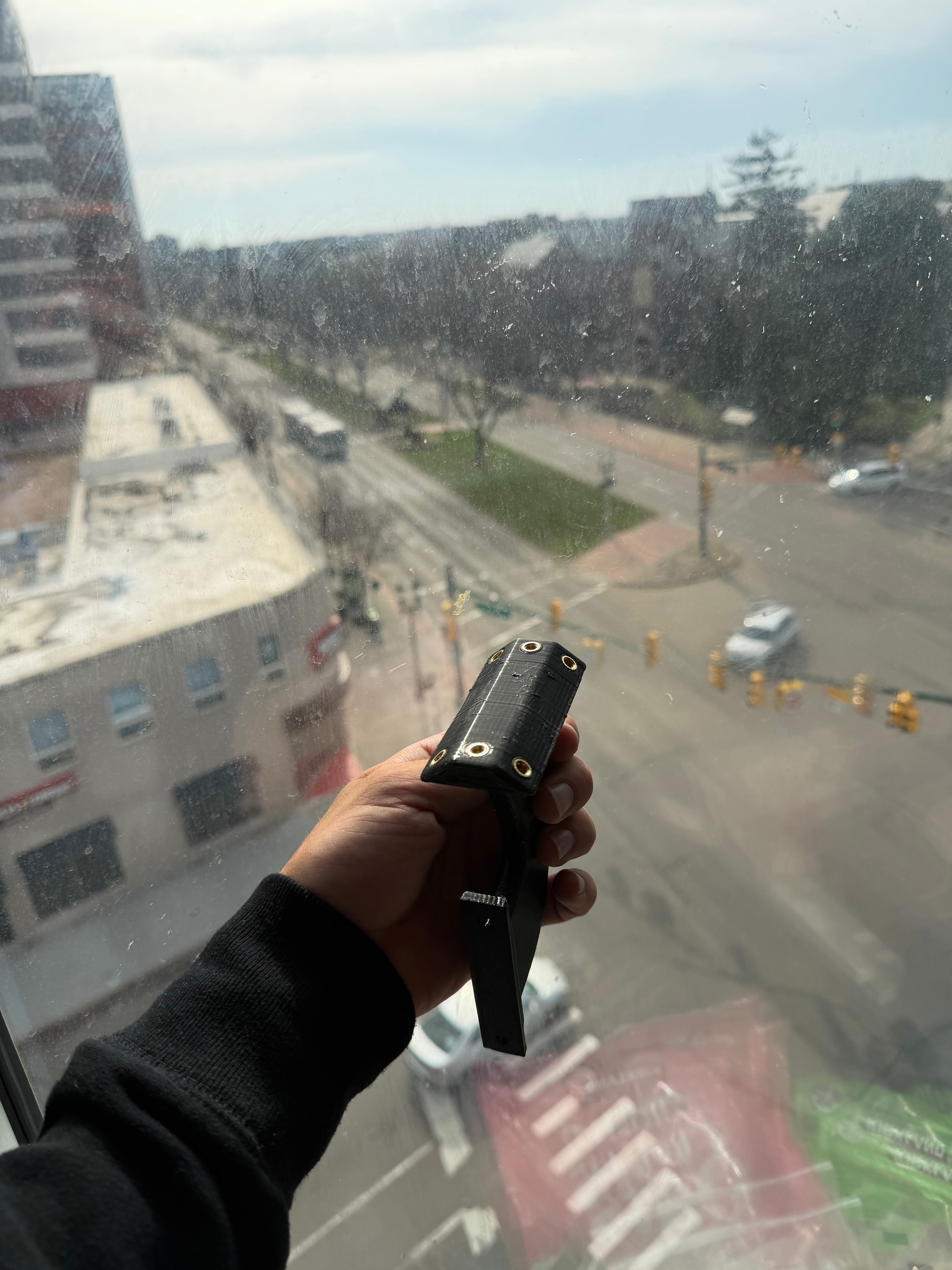 Aero Rear Bottle Cage Adapter – Vertical to Horizontal Mount