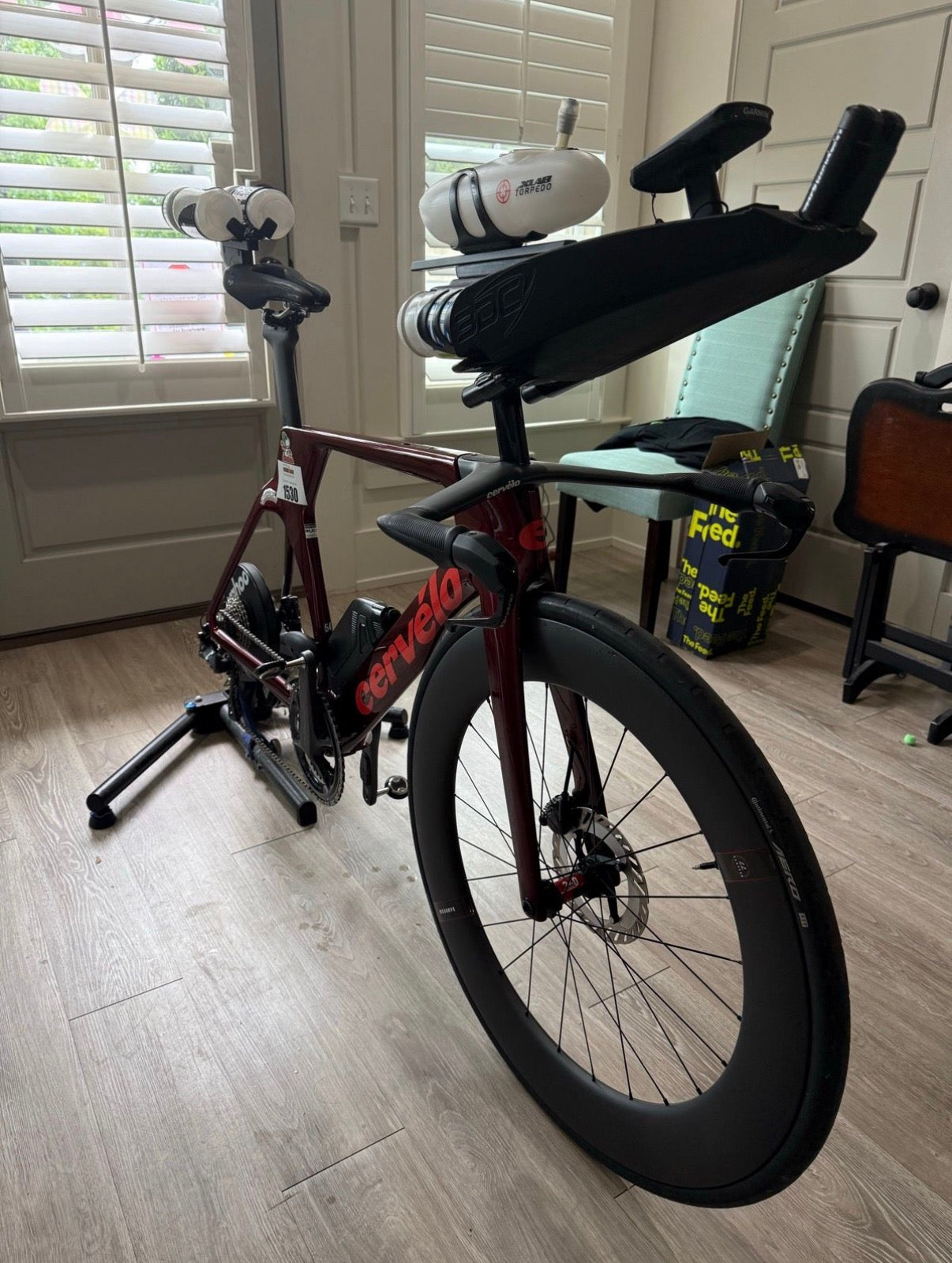 Aero Cockpit System – Integrated TT & Triathlon Handlebar